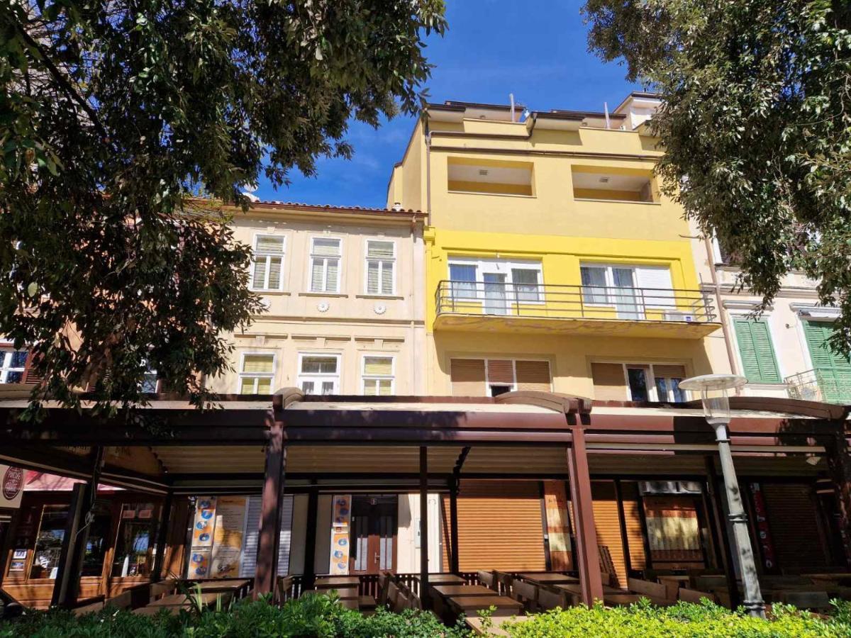 Rooftop Apartment 茨里克韦尼察 外观 照片